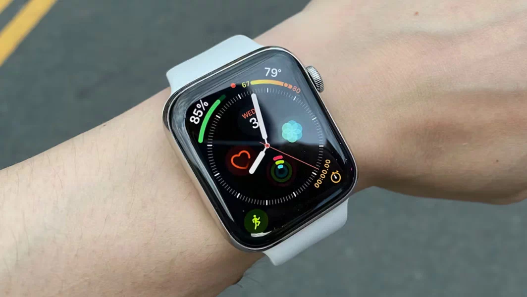 Какие часы Apple Watch выбрать в 2025 году